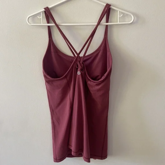 Lululemon - Picture 2 of 2